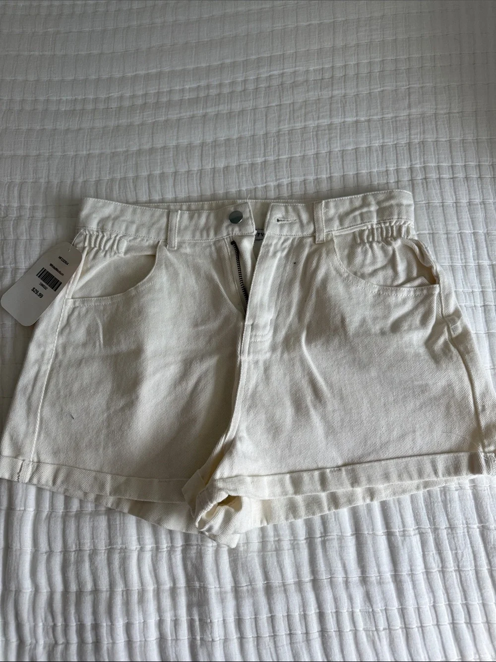 High-Waist Cream Casual Shorts with Front Pockets